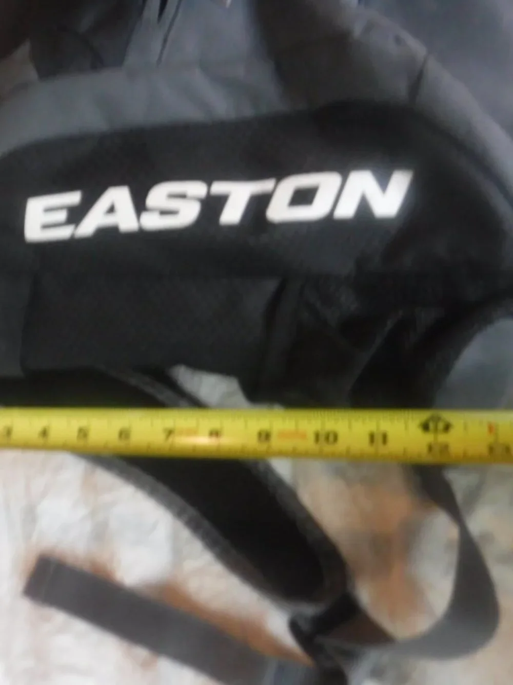 Easton Small Black Eqipment Baseball Softball Back Pack Pre Owned